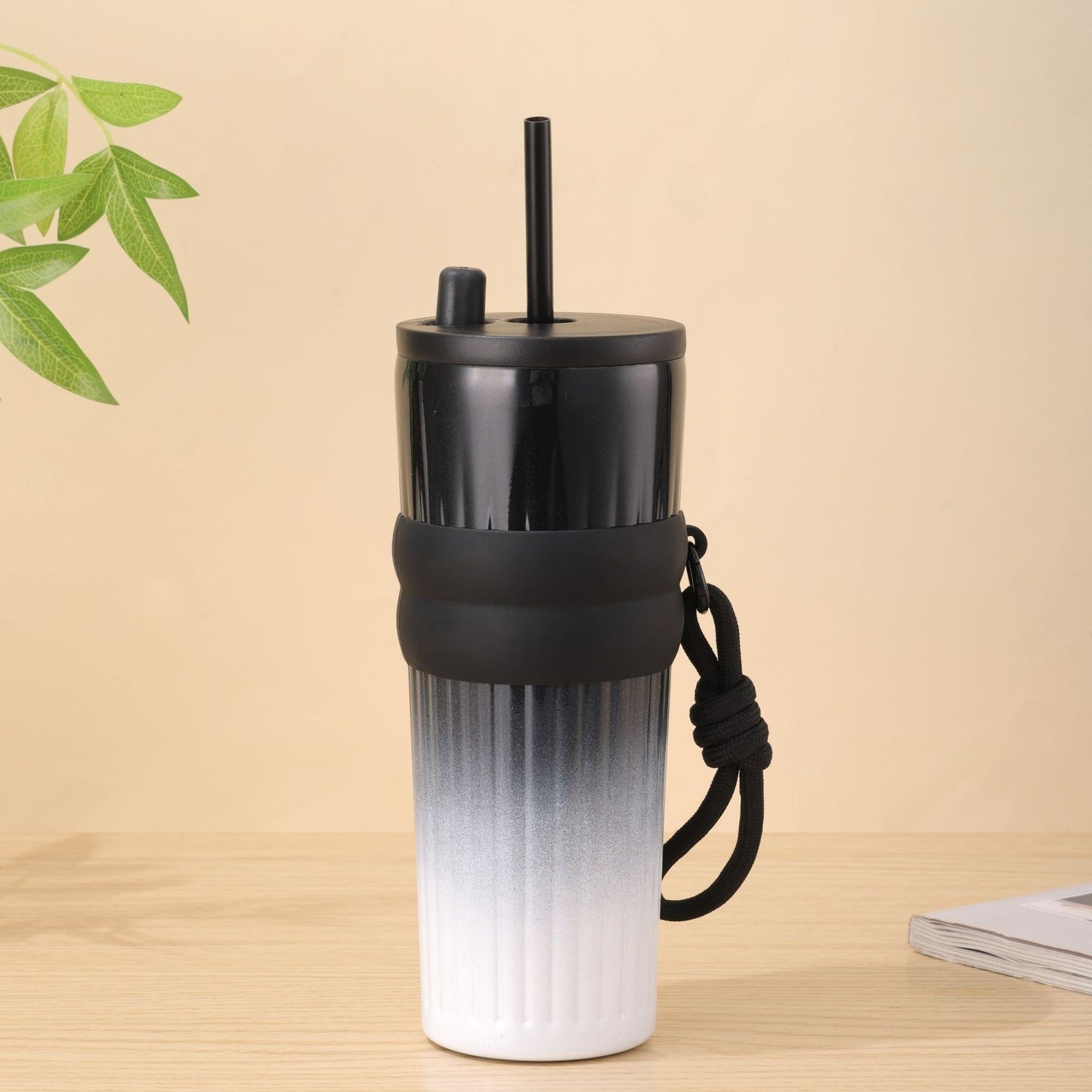 Damen multifunktionale Isoliertrinkflasche mit integriertem Strohhalm und praktischem Tragegriff Karnz