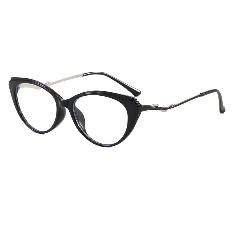 Modische Cat-Eye Brille mit Filigranem Design Karnz