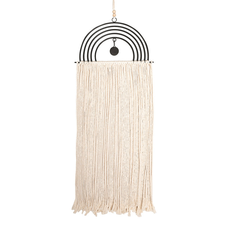 Boho-Makramee-Wandbehang mit Halbkreis-Metallrahmen und langen Fransen Karnz