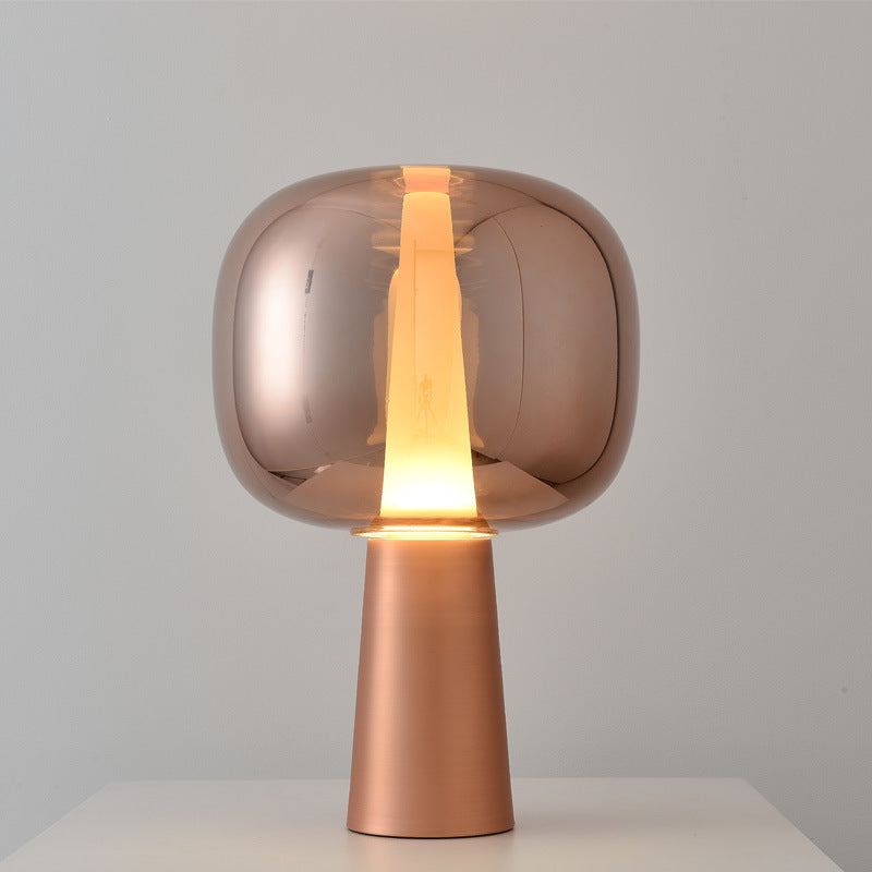 Moderne Minimalistische Stehlampe mit Transparentem Sockel