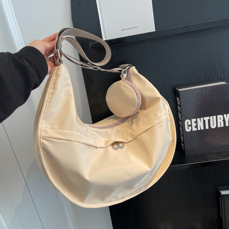 Stilvolle leichte Hobo Tasche Karnz
