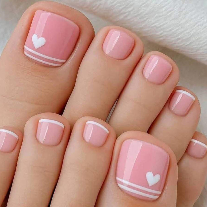 Elegante Fußnagelkunst Karnz