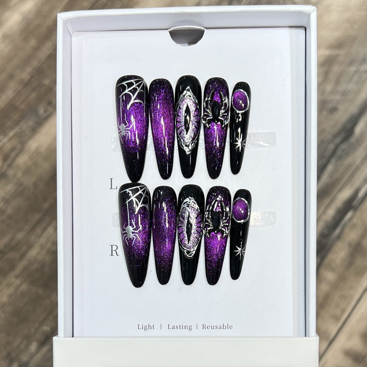 Glamouröses Stiletto Druck-On Nagelkunst-Set mit himmlischem Design Karnz