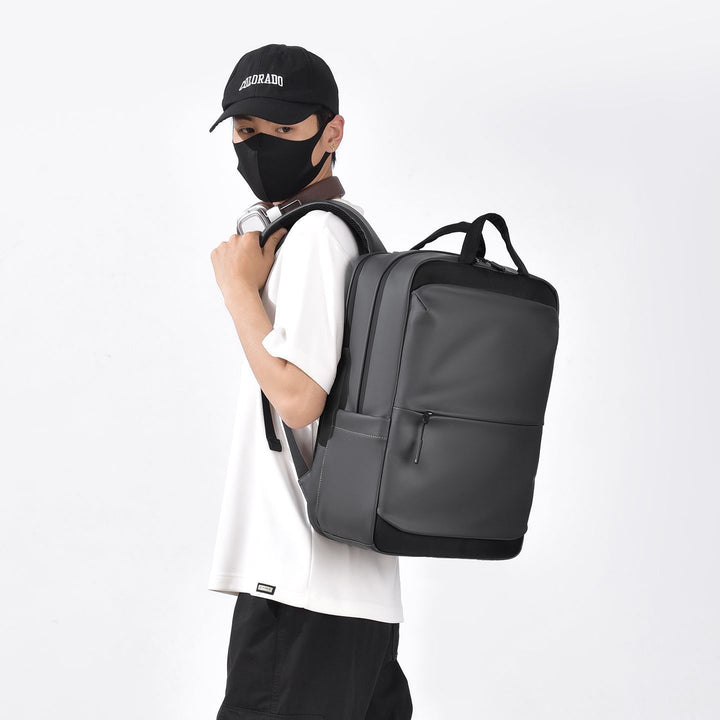 Stylischer Laptop-Rucksack mit Mehreren Fächern Karnz