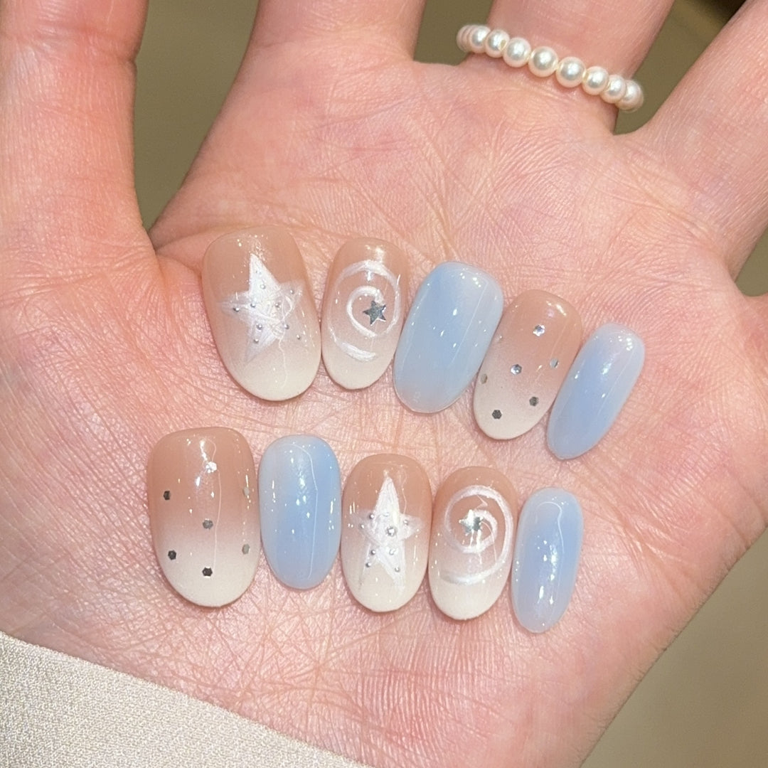Künstliche Nagelspitzen Im Funkelnden Sternen-Design Karnz