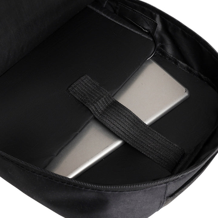 Stylischer, technikaffiner Laptop-Rucksack Karnz