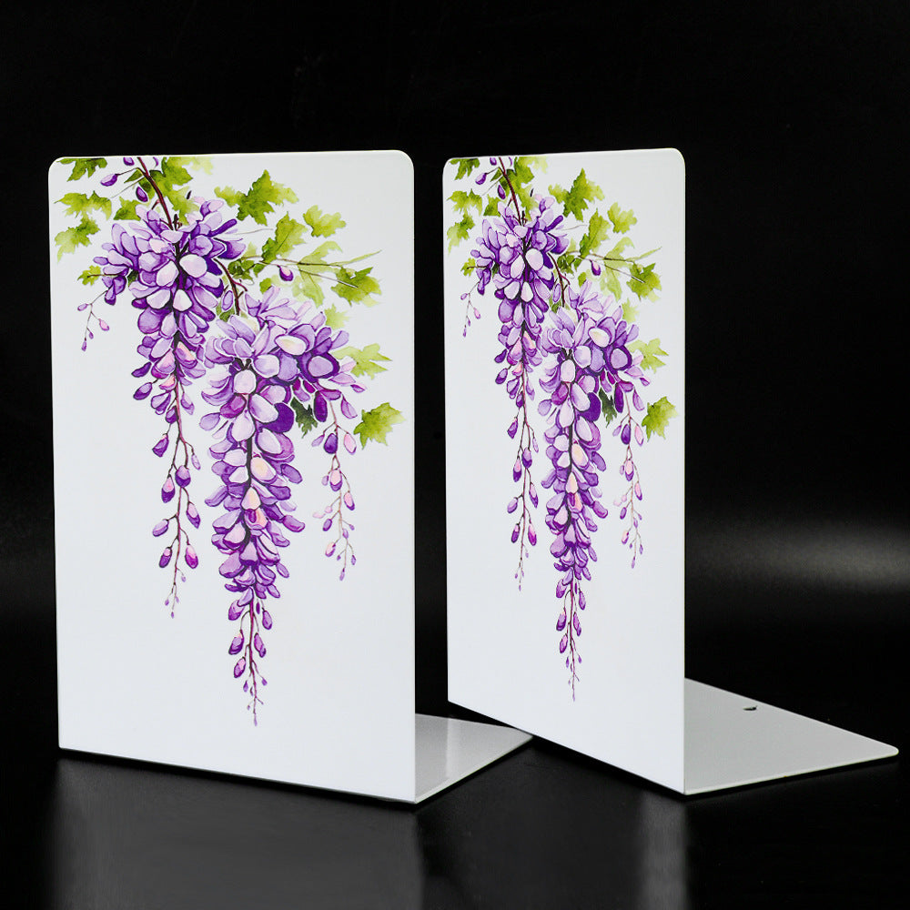 Dekorative Buchstützen im Wisteria-Thema