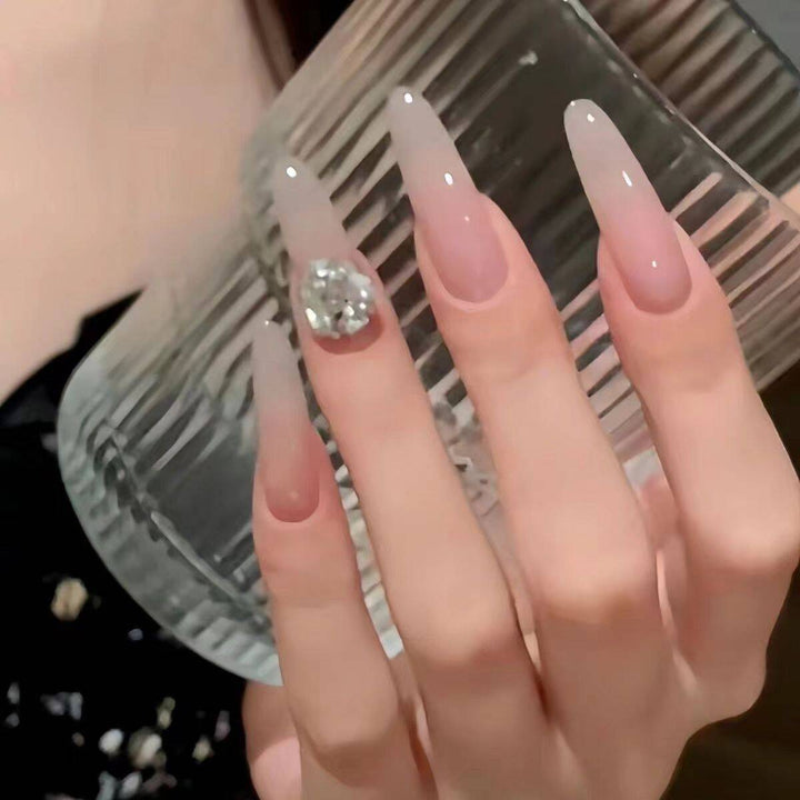 Premium Glitzernde Press-On Nagelerweiterungen Karnz