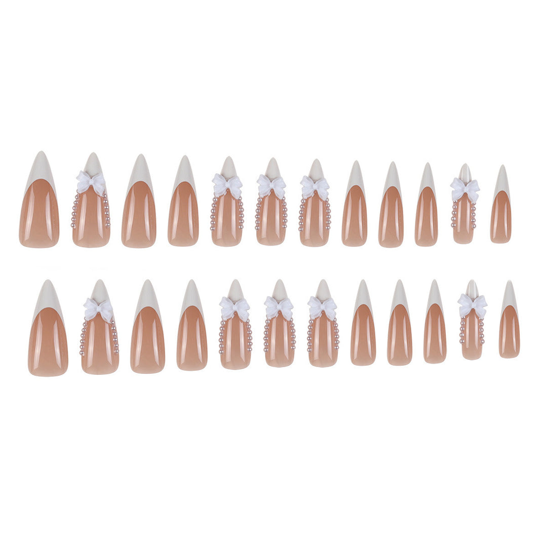 Elegante Premium Dekorative Nagelverzierungen Karnz