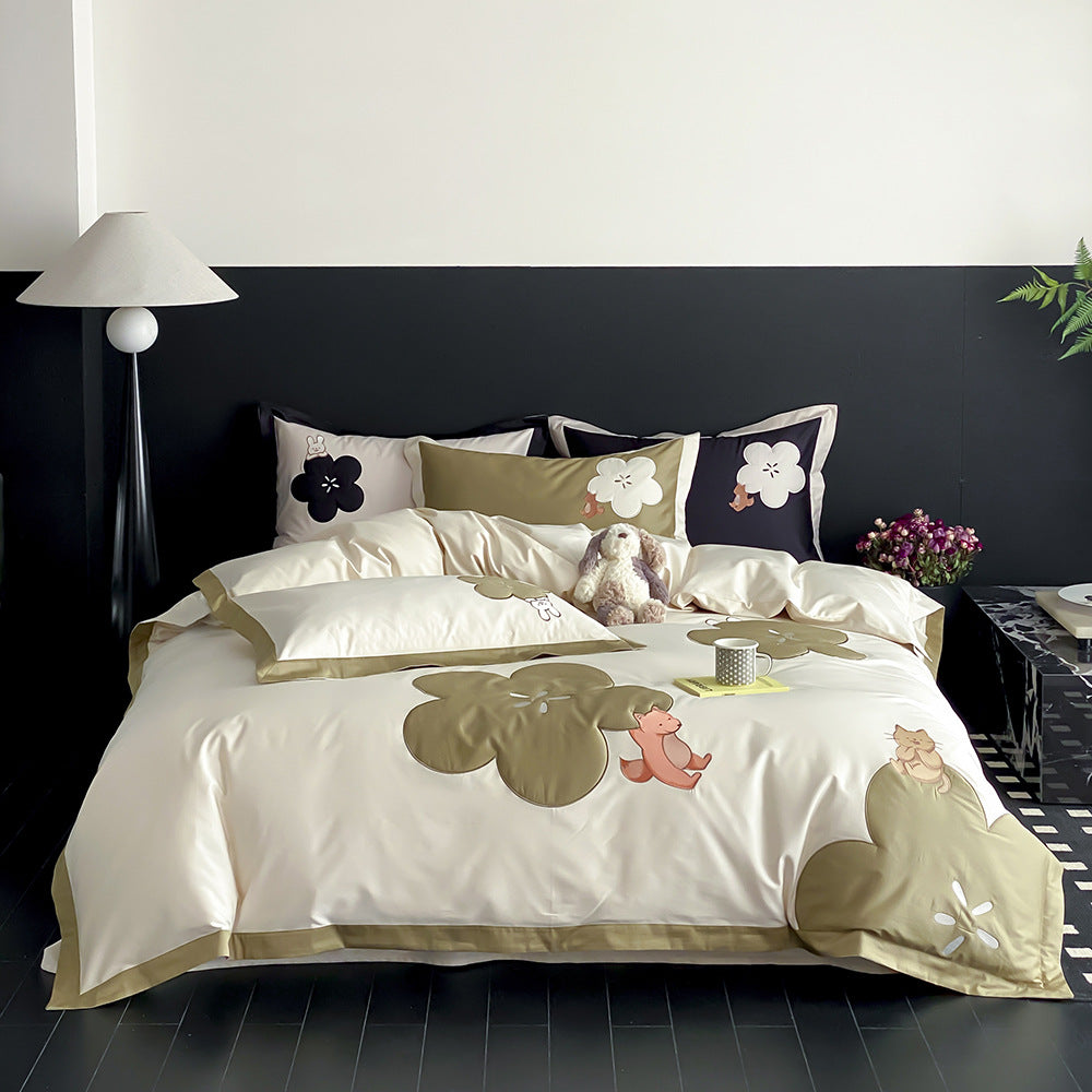 Floral Applikation Baumwollsatin Bettbezug Set mit dekorativen Kissenbezügen