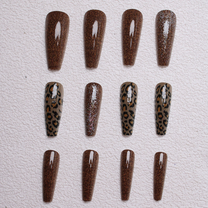 Trendy Press-On Nail Set Karnz
