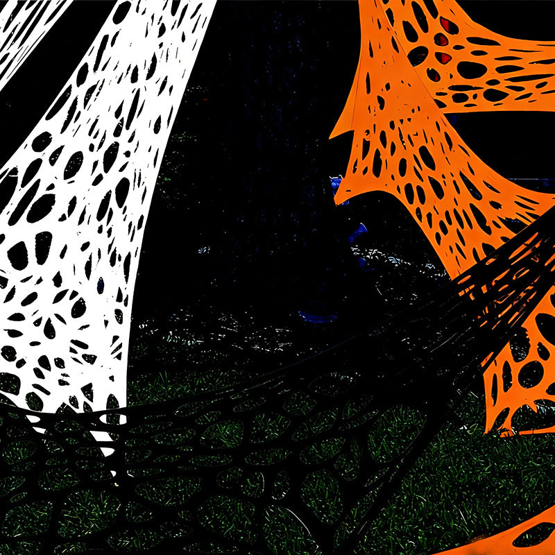 Gruselige Halloween-Spinnweb-Dekoration