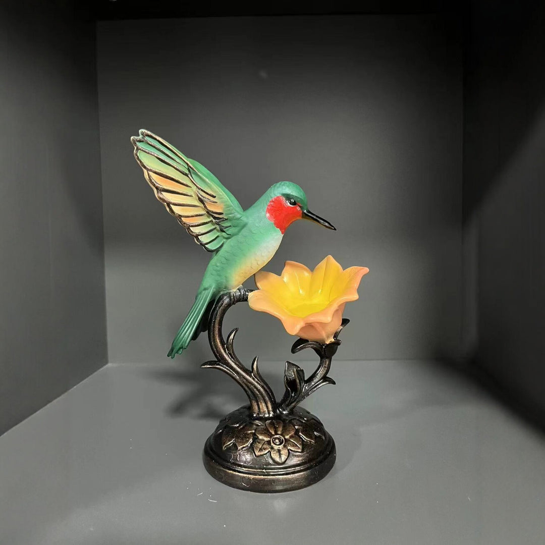 Dekorative Hummingbird-Skulptur Karnz