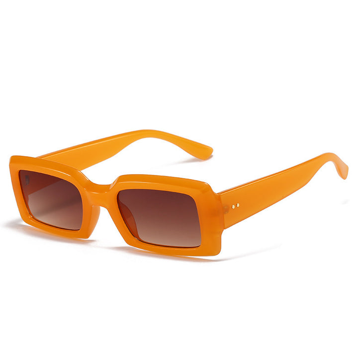 Übergroße geometrische Sonnenbrille mit verlaufenden Gläsern Karnz