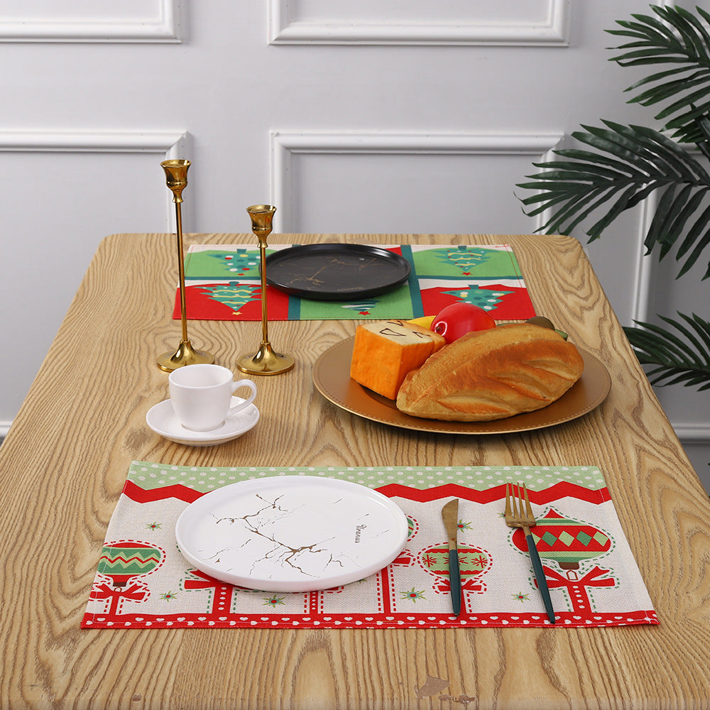 Weihnachtsplatzdeckchen mit festlichem Santa-Motiv Karnz