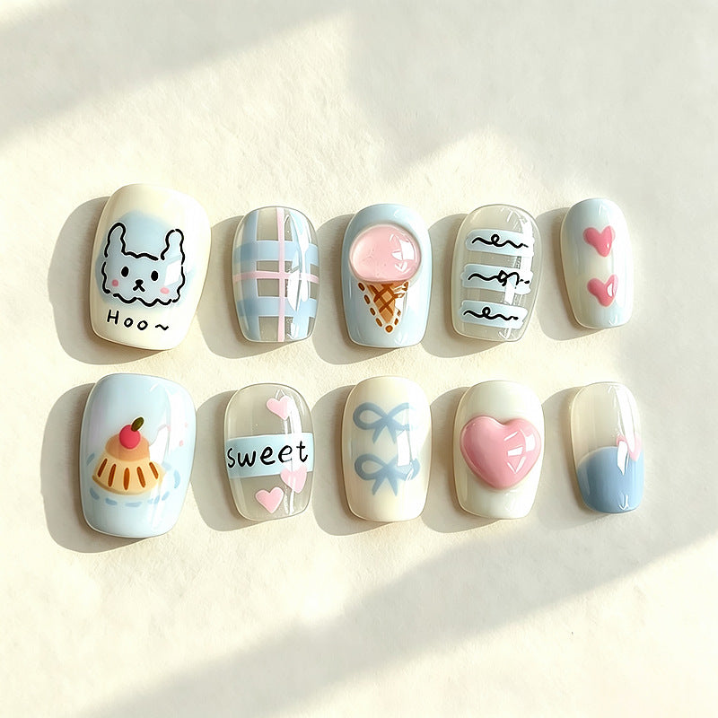 Kreatives thematisches Press-On-Nagelset Karnz