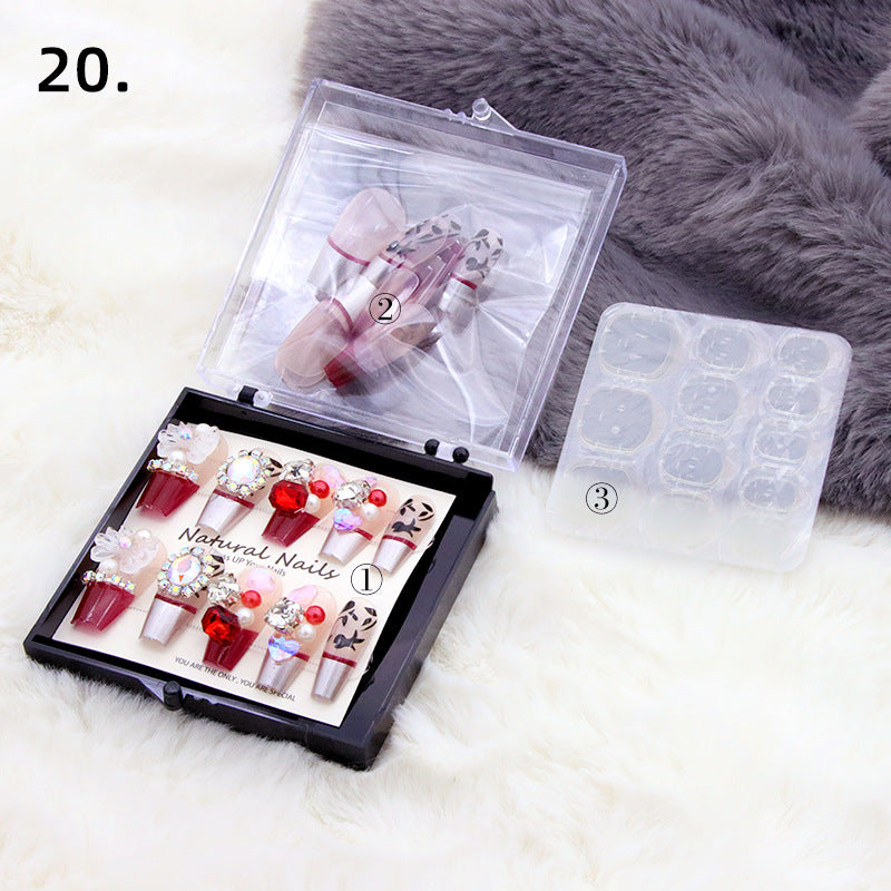 Elegantes vorgefertigtes Drucknagel-Set Karnz