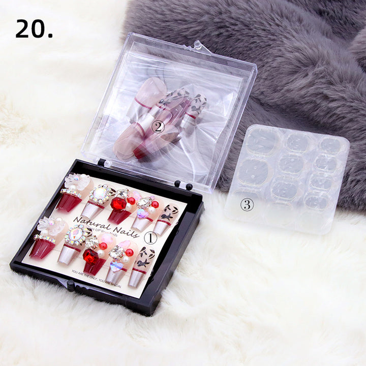 Elegantes vorgefertigtes Drucknagel-Set Karnz