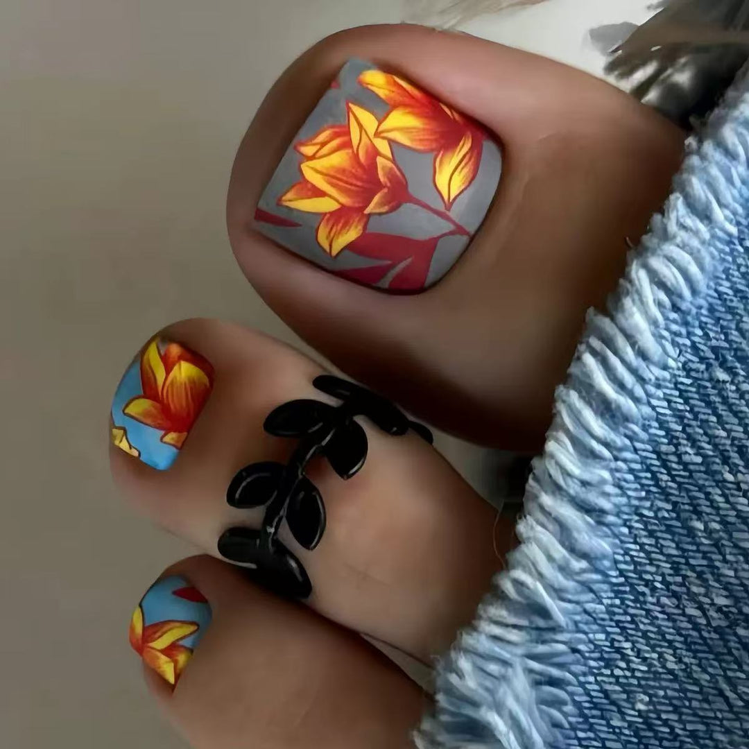 Kunstnagelset mit exotischem Blütenmotiv Karnz