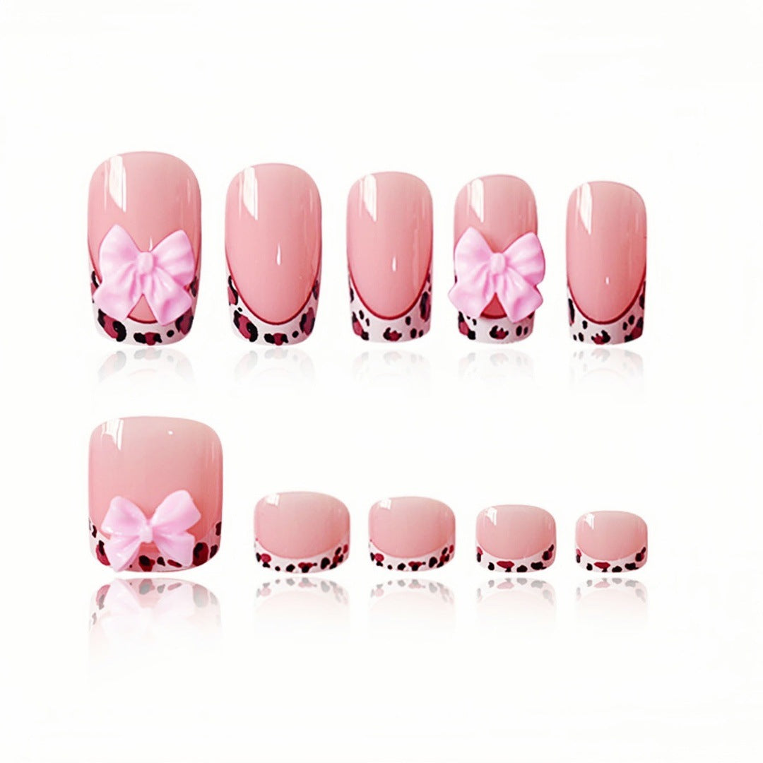 Dekoratives 3D Schleifen Press-On Nagelset Karnz