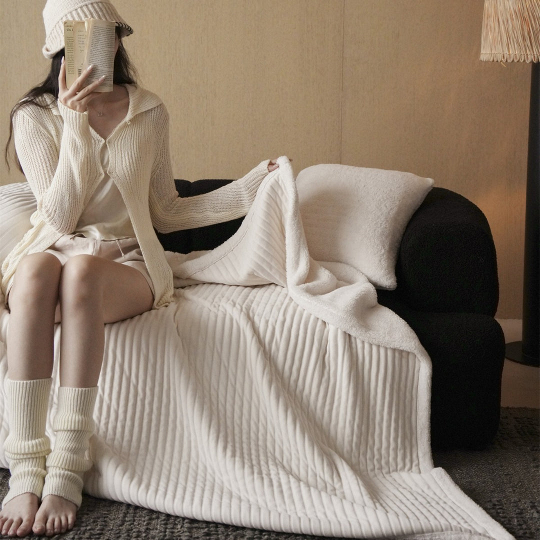 Gepolsterte Plüsch wendbare Kuscheldecke