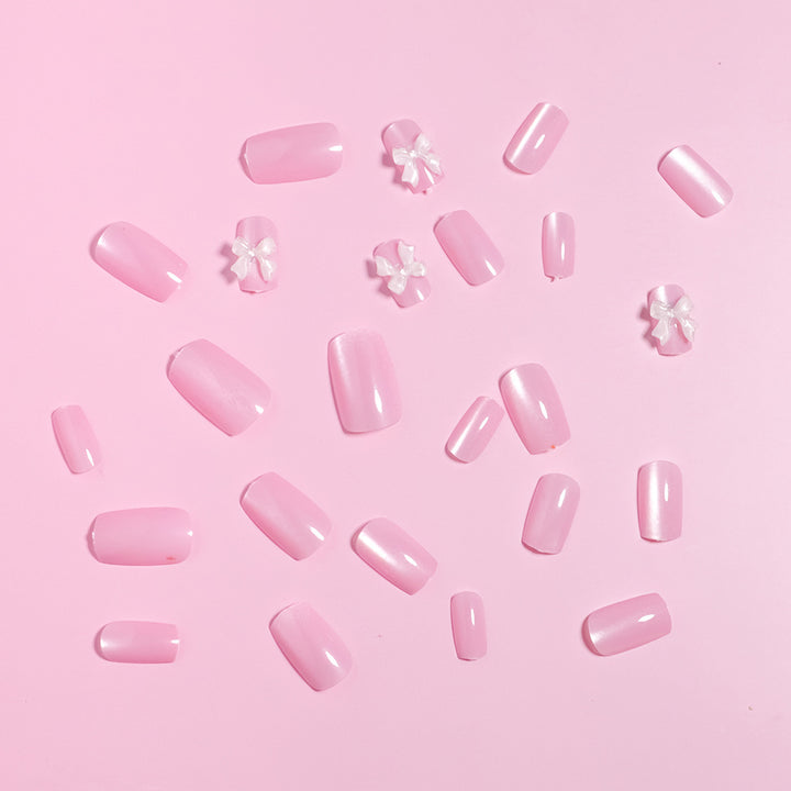 Charming Press-On Nail Set mit dekorativen Schleifenakzenten Karnz
