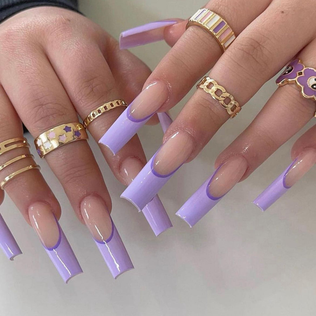 Elegantes kristallverziertes Press-On-Nageldesign Karnz