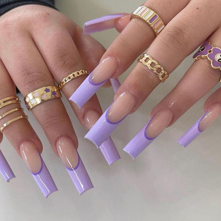 Elegantes kristallverziertes Press-On-Nageldesign Karnz