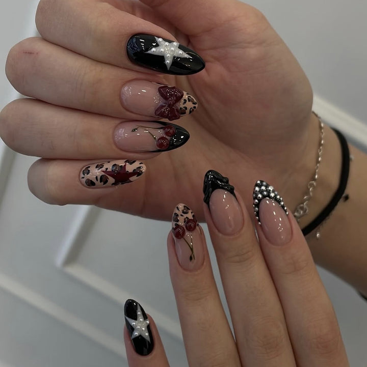 Artistic Nail Design Set Karnz