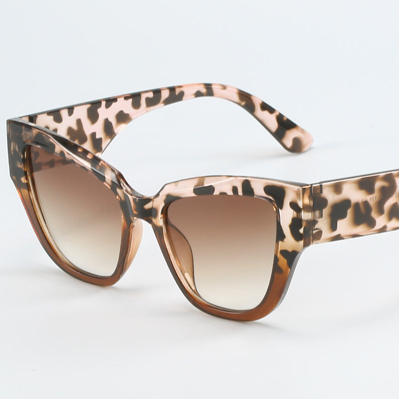 Damen Cat-Eye-Sonnenbrille mit extravagantem Leopardenmuster Karnz