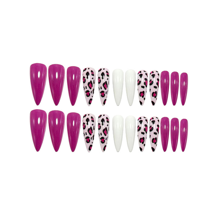 Nagelschmuck Karnz