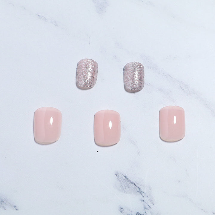 Premium Glänzendes Press-On Nagelset Karnz