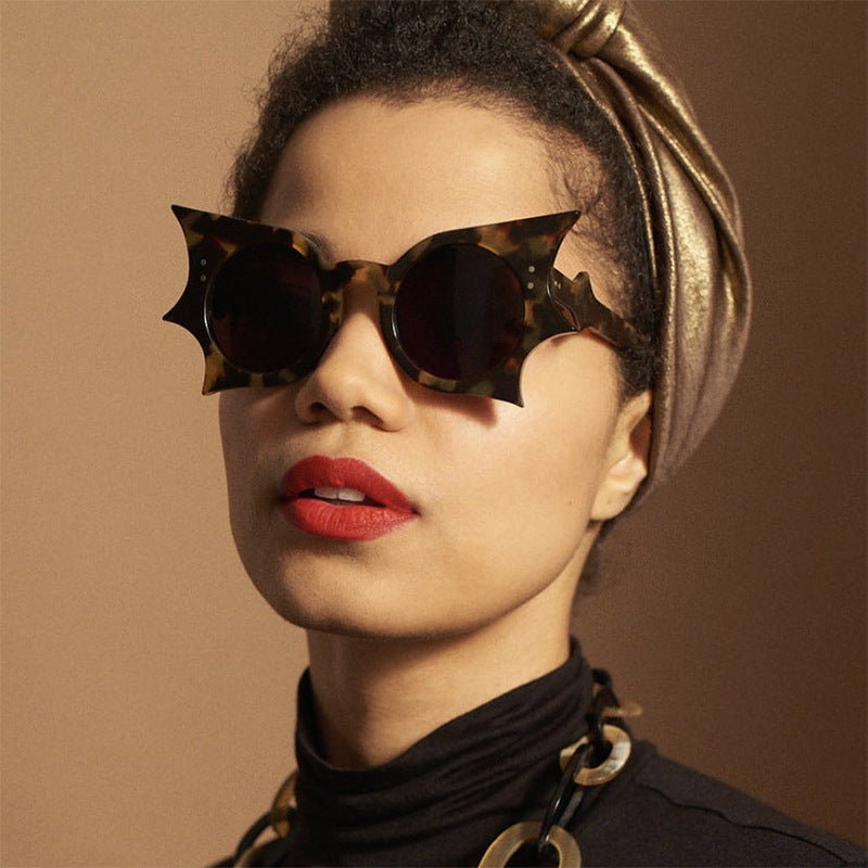 Damen extravagante Cat-Eye Sonnenbrille mit auffälligem Rahmen Karnz