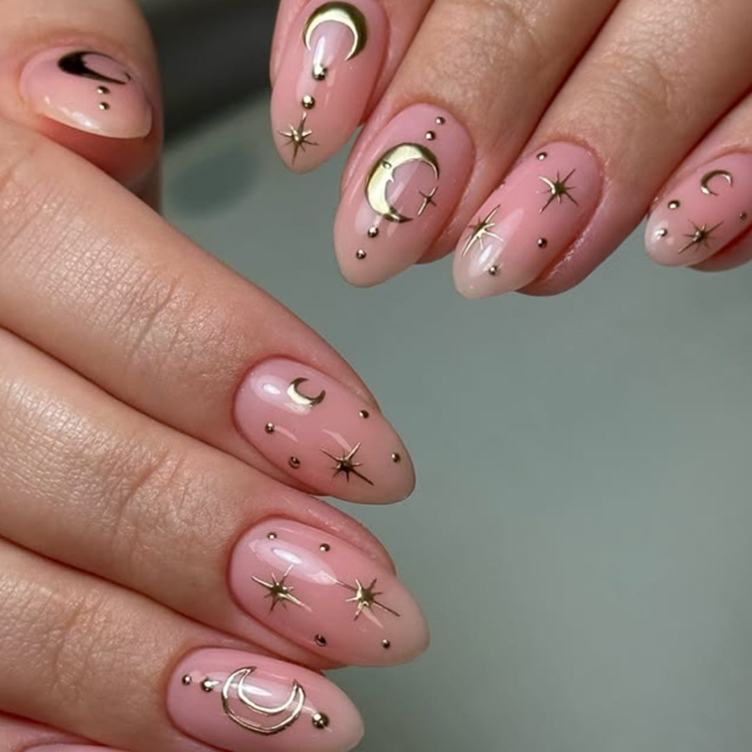 Künstliche Nagelkunst mit verspielten Punkten und Schleifen Karnz