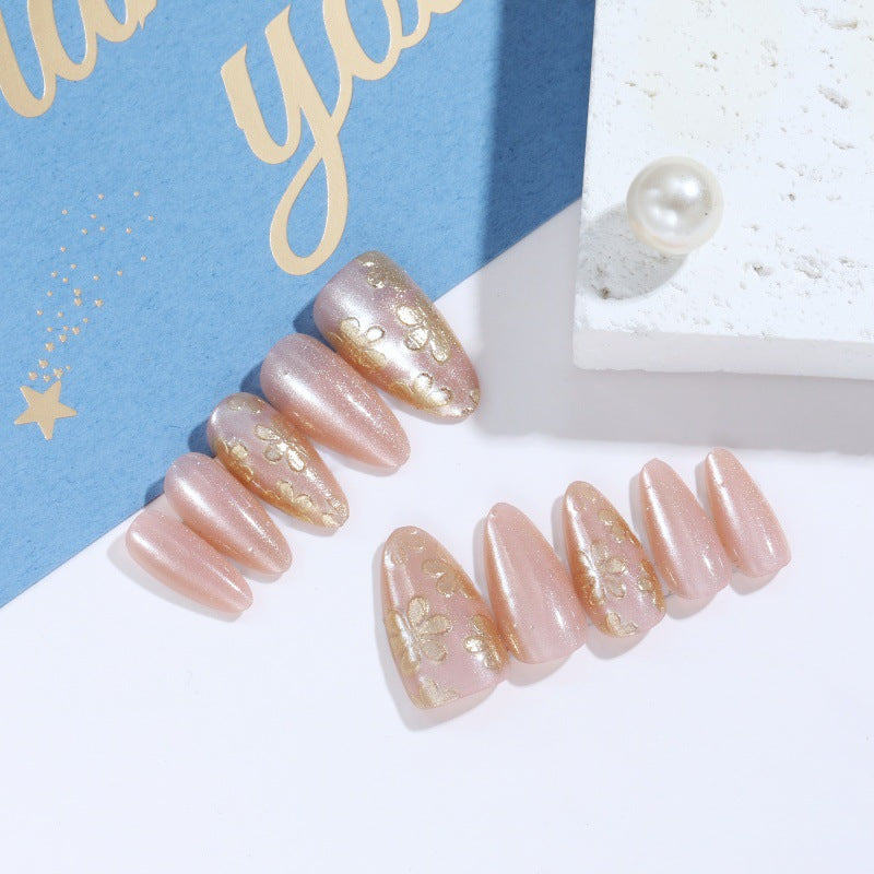 Nagelmodellage Karnz