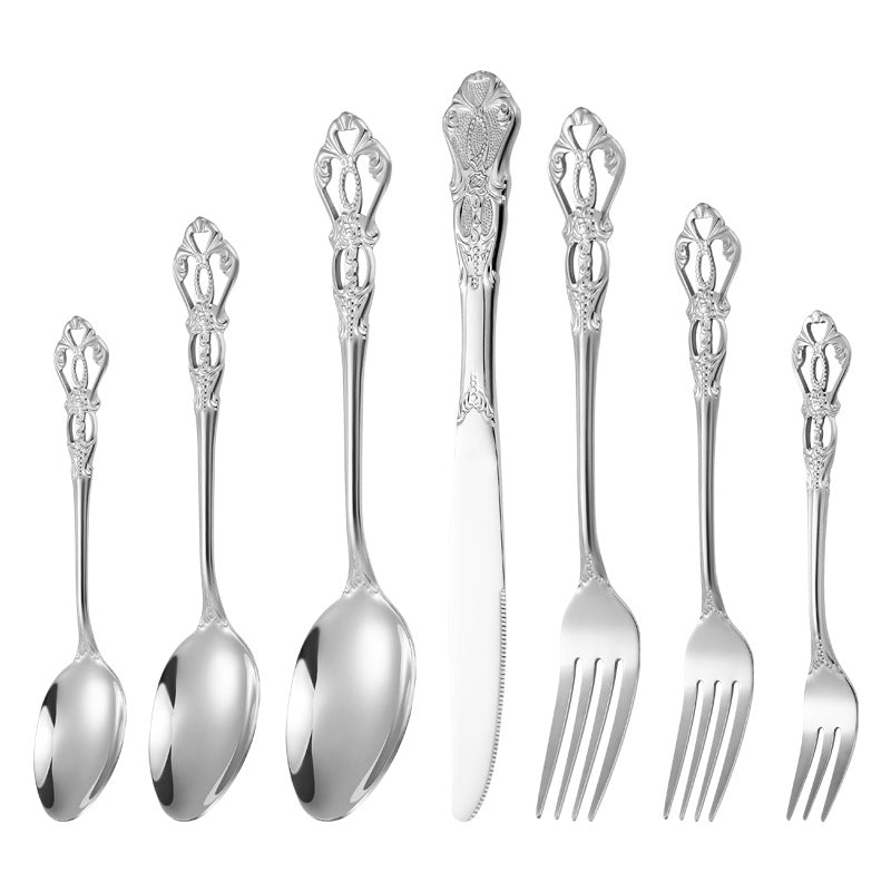 Elegante und Kunstvoll Gestaltete Salatgabel Karnz