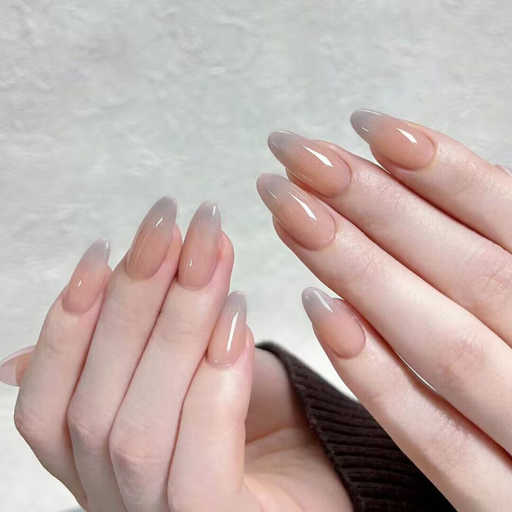Ombre-Nagelverlängerungen Karnz