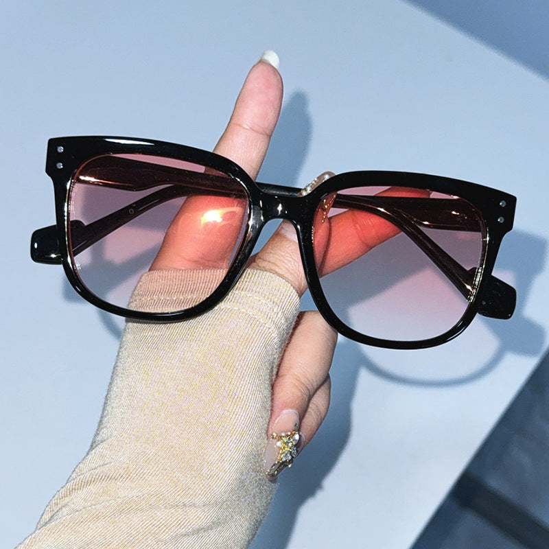 Kühne quadratische Sonnenbrille