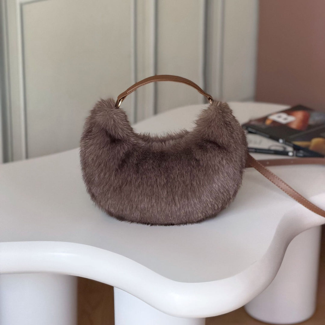 Faux Fur Handtas