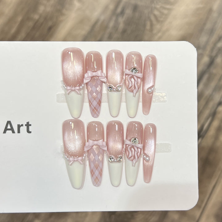 Stylisches Dekoratives Press-On Nagelkunst Set
