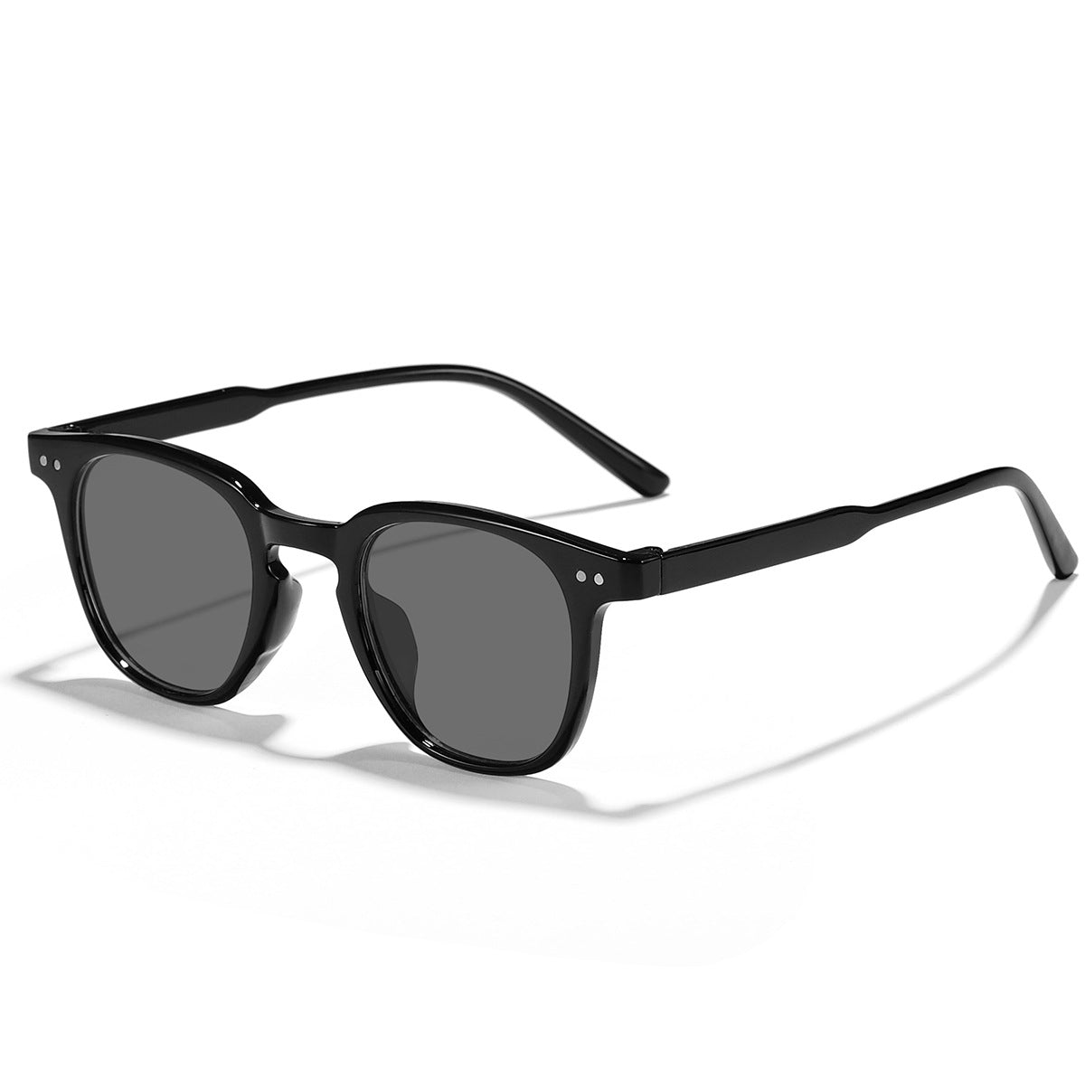 Damen Sonnenbrille im zeitlosen Design mit schlichtem und robustem Rahmen Karnz