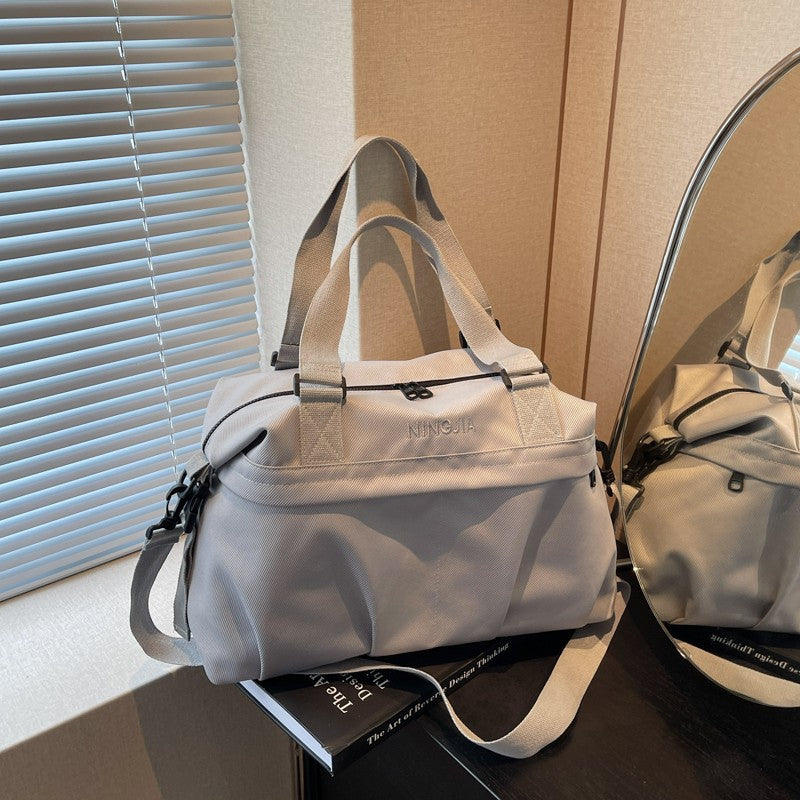 Stylische Multi-Funktions-Wochenendtasche
