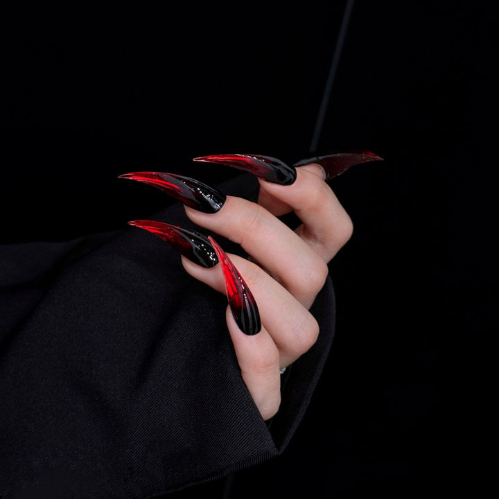 Dramatische Stiletto Press-On Nägel