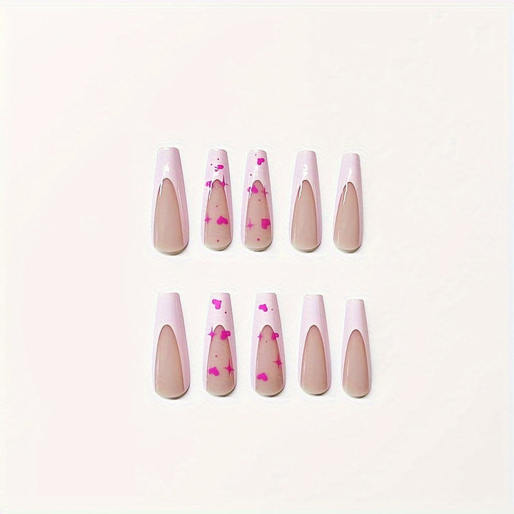 Dekorative Herz-Themen Press-On Nagelkunst Karnz