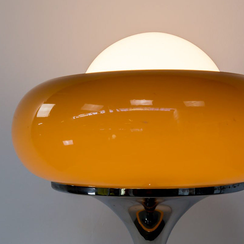 Moderne ästhetische Stehlampe
