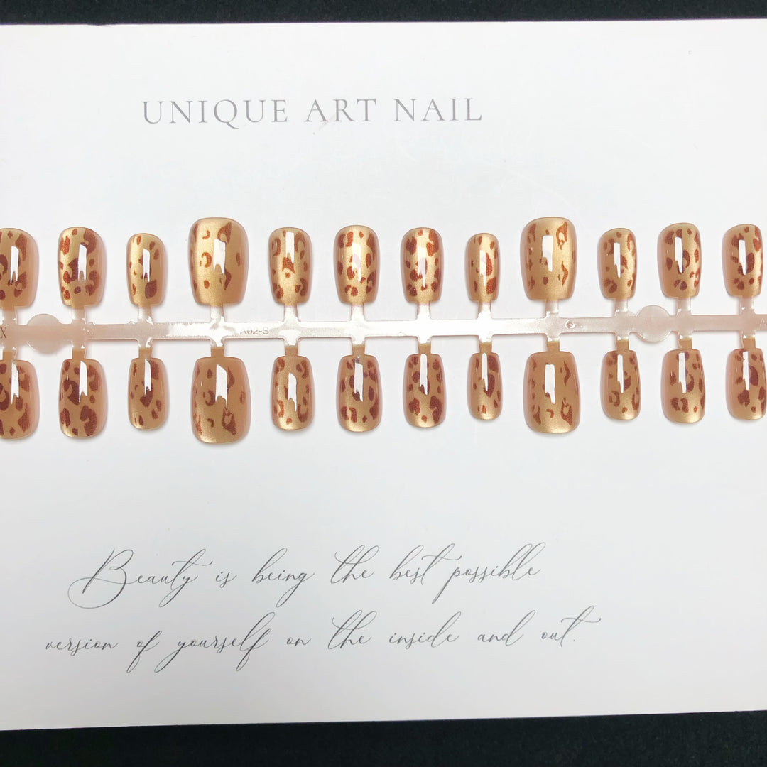 Chic Leopard-Print Press-On-Nagelset