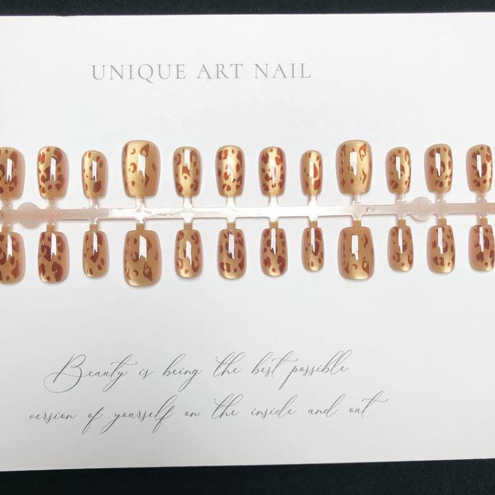 Chic Leopard-Print Press-On-Nagelset