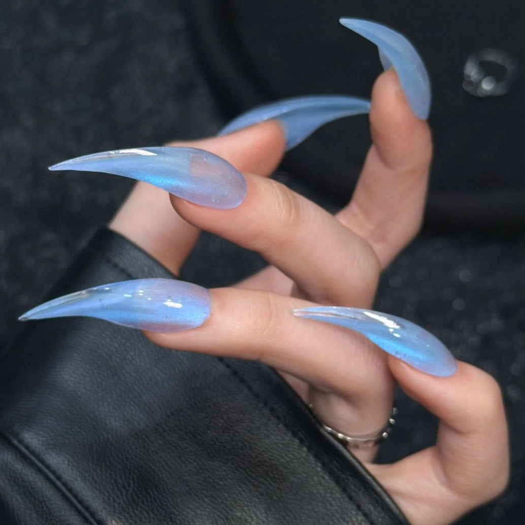 Glamouröse Stiletto-Nagelverlängerungen