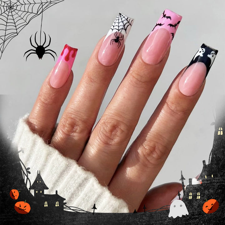 Kreatives Halloween Kunstnagelset mit gruseligen Motiven Karnz