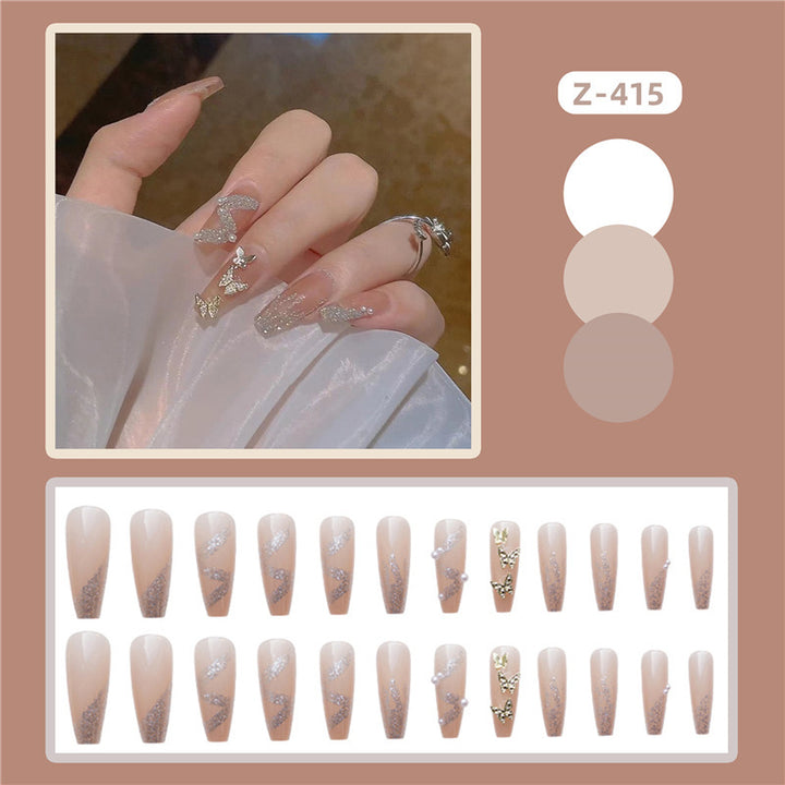Künstlerisches Press-On-Nageldesign-Set mit Schmetterlingsakzenten